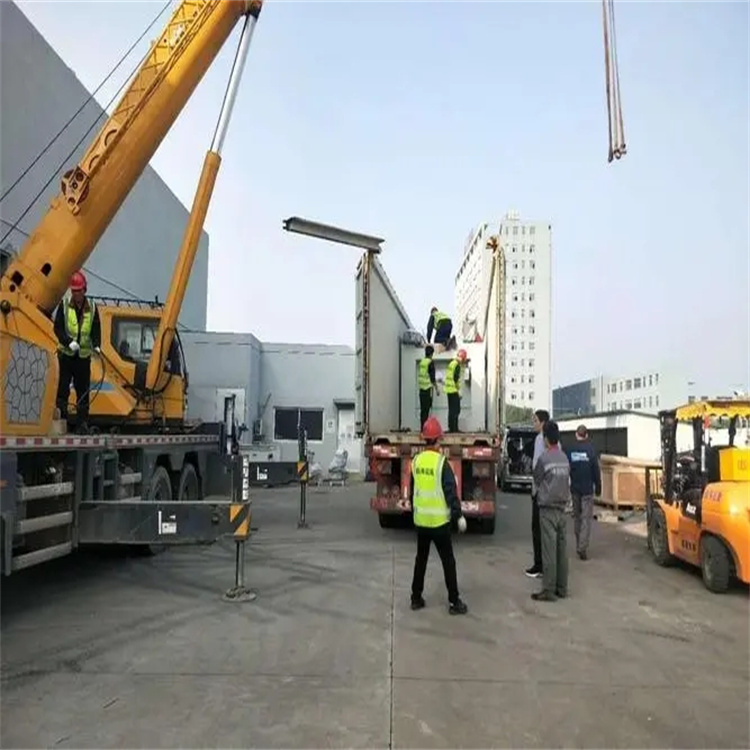 无锡锡山如何找到附近的吊车救援服务